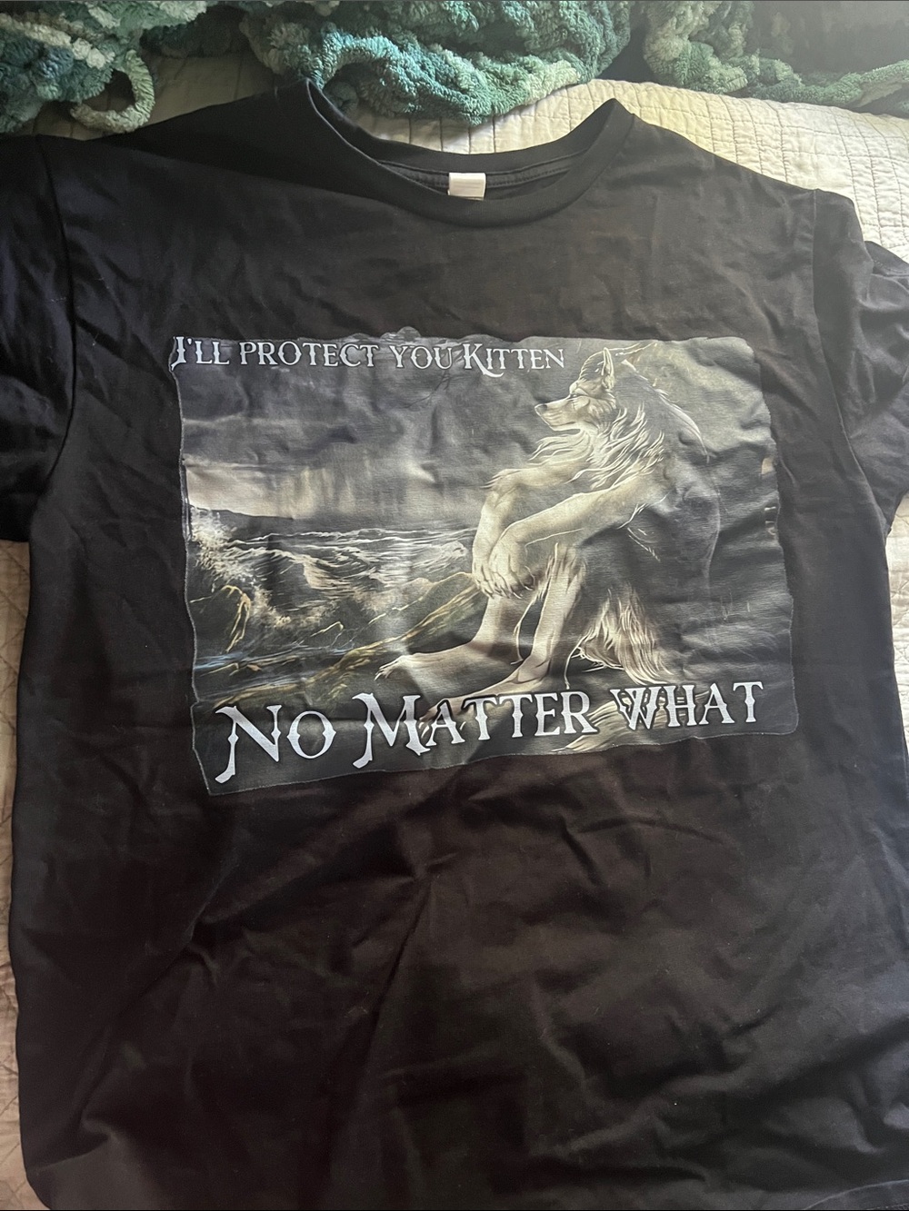Black Graphic Wolf T-Shirt - I'll Protect You Kitten